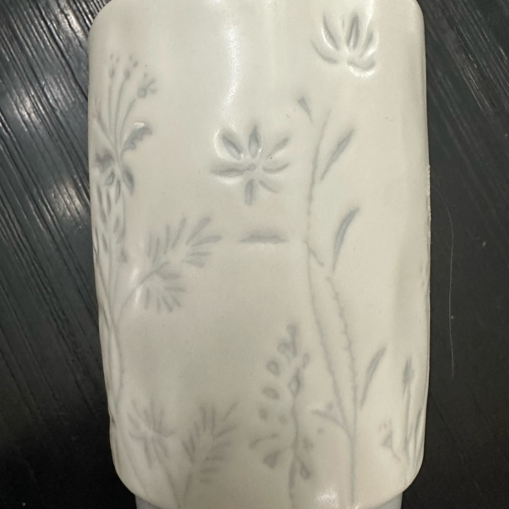 Bee & Willow Tumbler Gray Gardens - Picture 3 of 5